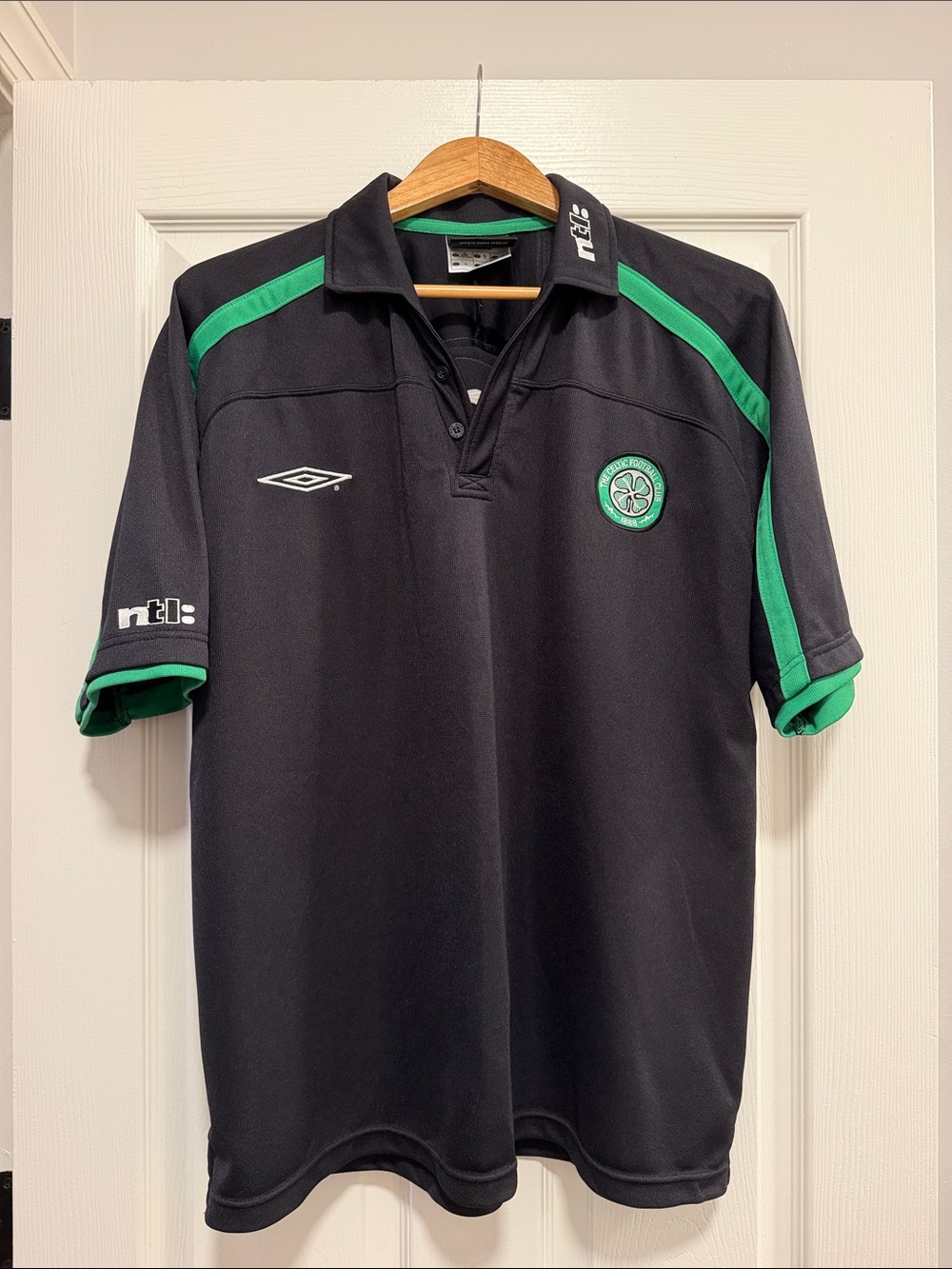 Vtg 2001 2002 Celtic FC Umbro Soccer Training Polo Shirt Black Green Men’s XL